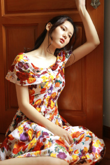 哎呀皇后娘娘来打工